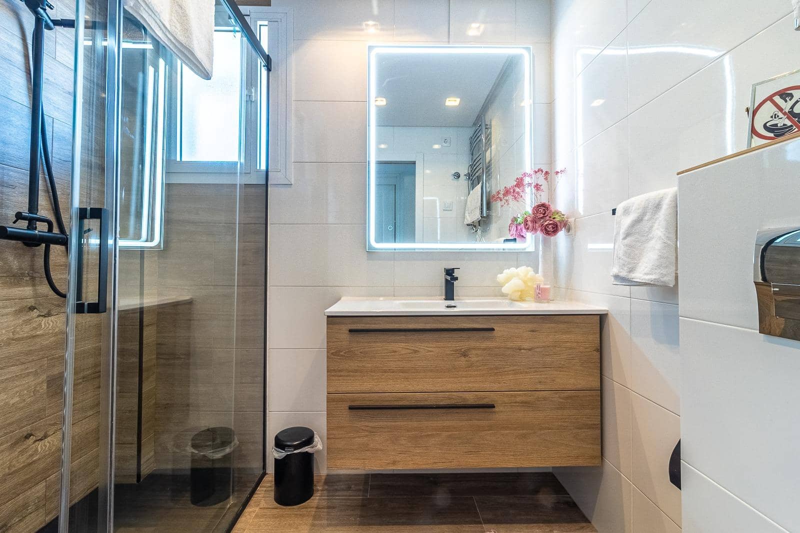 Ático de 3 habitaciones en Marbella en venta con piscina - 2.300.000 € (Ref: 9276360)