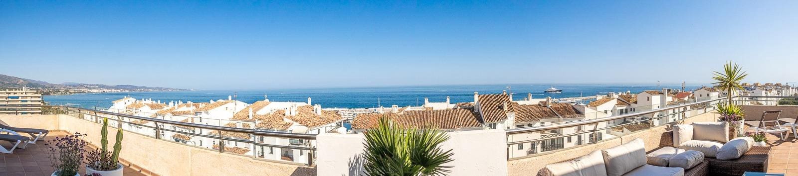 Ático de 3 habitaciones en Marbella en venta con piscina - 2.300.000 € (Ref: 9276360)