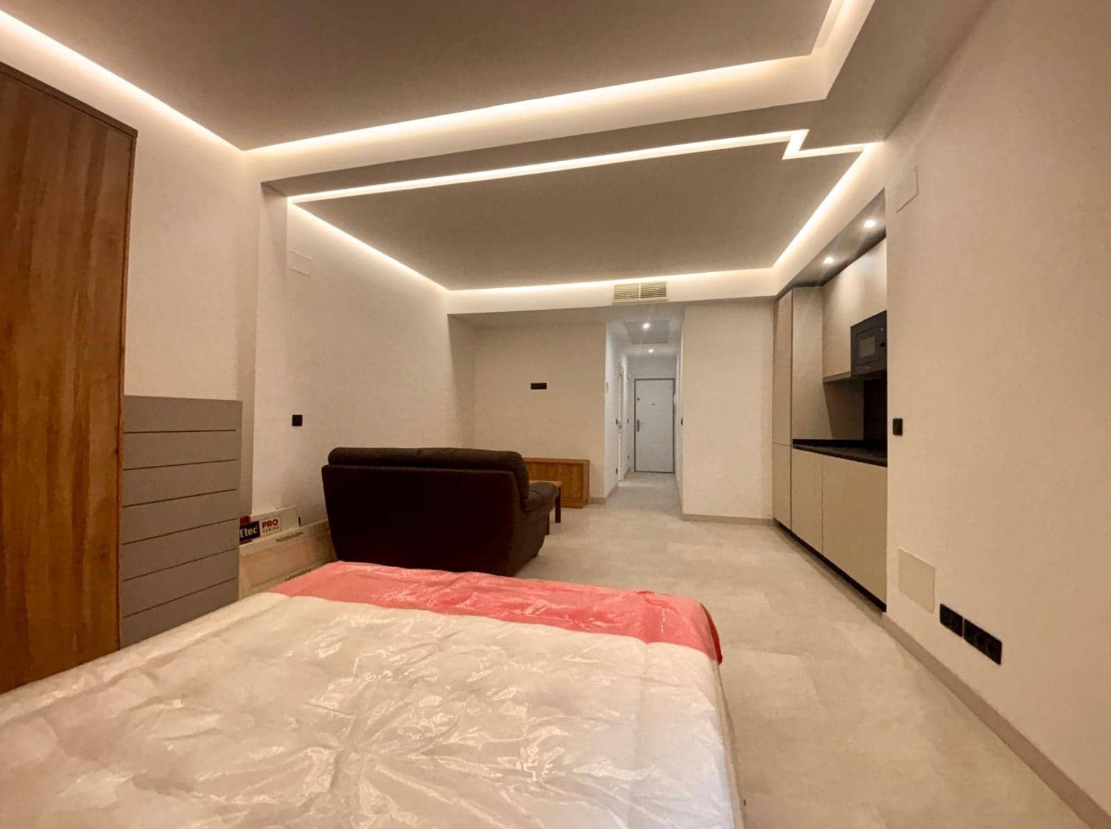 1 soveværelse Studio til leje i Salamanca by - € 750 (Ref: 9285243)