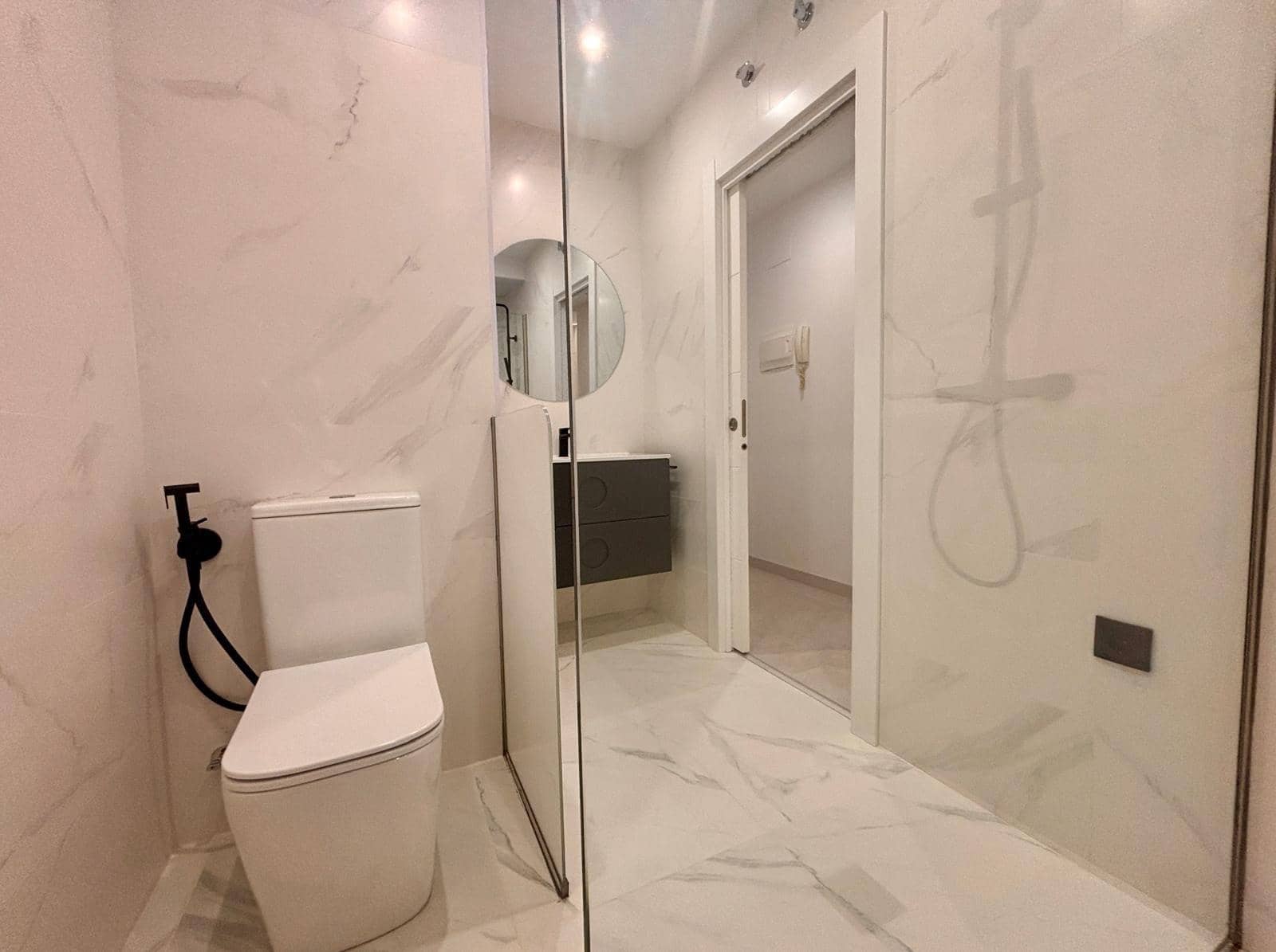 1 soveværelse Studio til leje i Salamanca by - € 750 (Ref: 9285243)