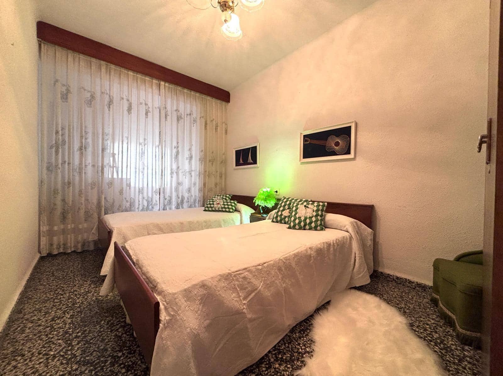 3 slaapkamer Flat te koop in Salamanca stad - € 215.000 (Ref: 9349593)