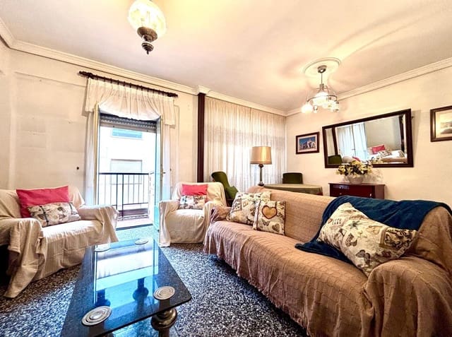 3 Zimmer Wohnung zu verkaufen in Salamanca Stadt - 210.000 € (Ref: 9349593)