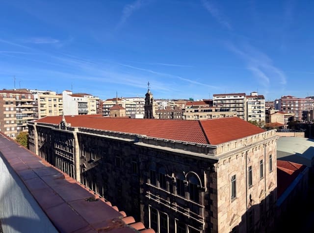 3 bedroom Penthouse for sale in Salamanca city - € 390,000 (Ref: 9419798)