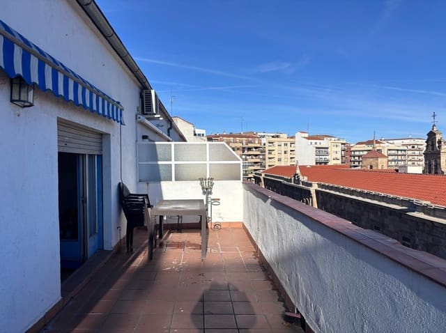 3 bedroom Penthouse for sale in Salamanca city - € 390,000 (Ref: 9419798)