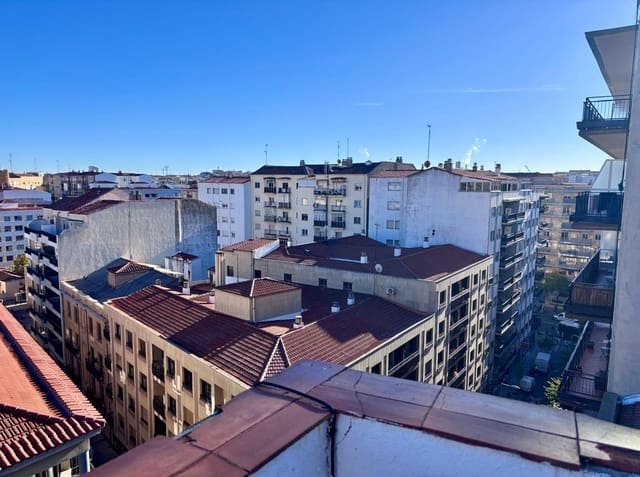 3 bedroom Penthouse for sale in Salamanca city - € 390,000 (Ref: 9419798)