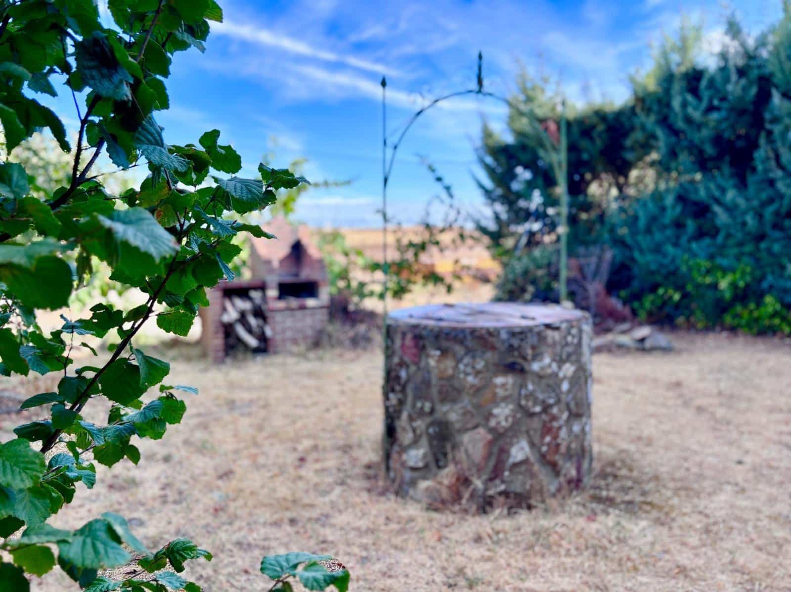 4 soveværelse Villa til salg i Villamayor med swimmingpool garage - € 325.000 (Ref: 9449210)