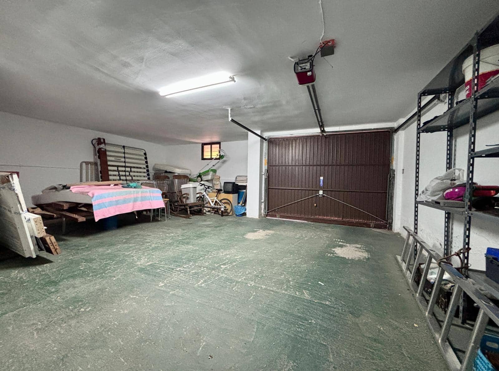 4 sovrum Villa till salu i Villamayor med pool garage - 325 000 € (Ref: 9449210)