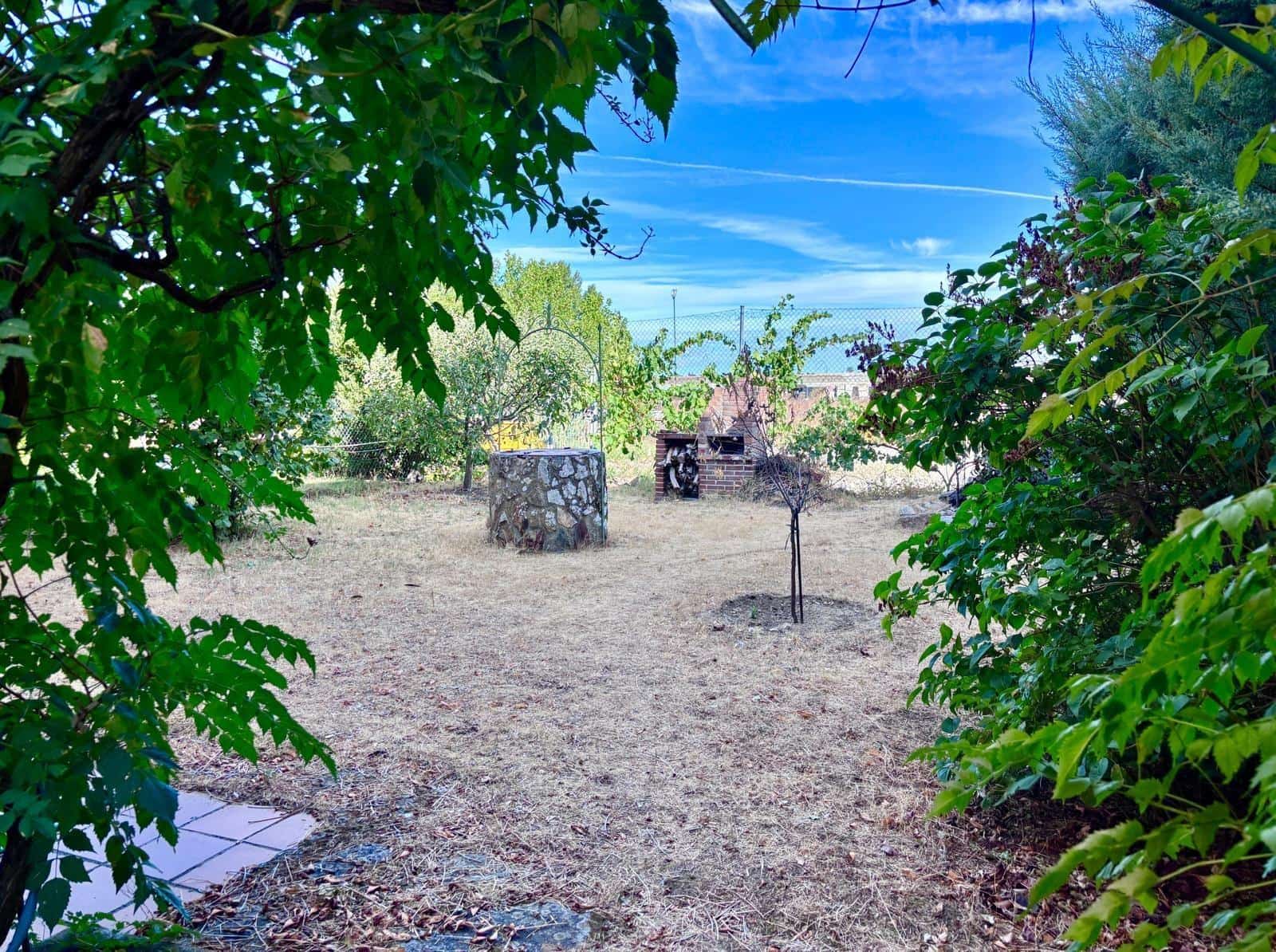 4 sovrum Villa till salu i Villamayor med pool garage - 325 000 € (Ref: 9449210)