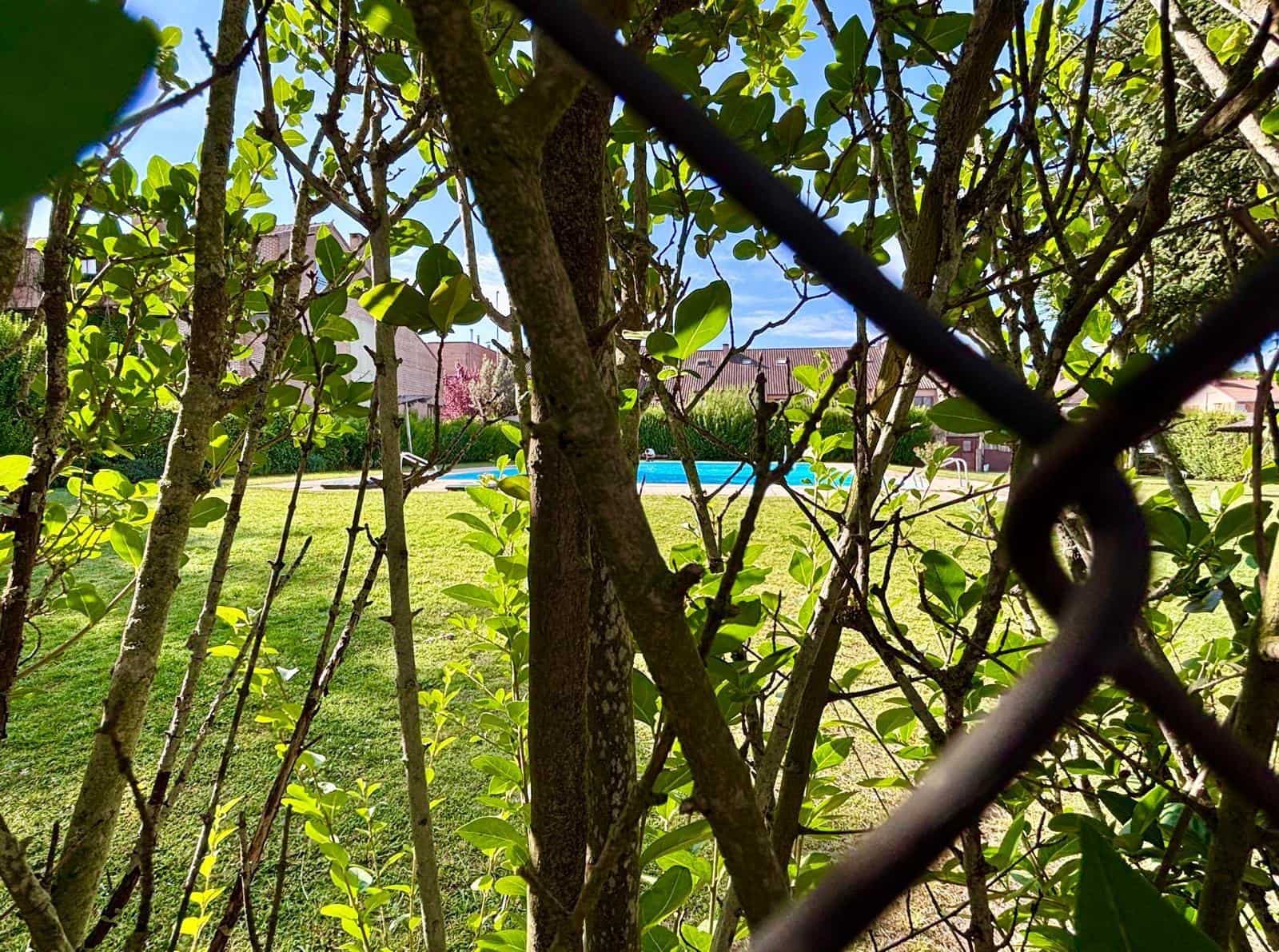 4 sovrum Villa till salu i Villamayor med pool garage - 325 000 € (Ref: 9449210)