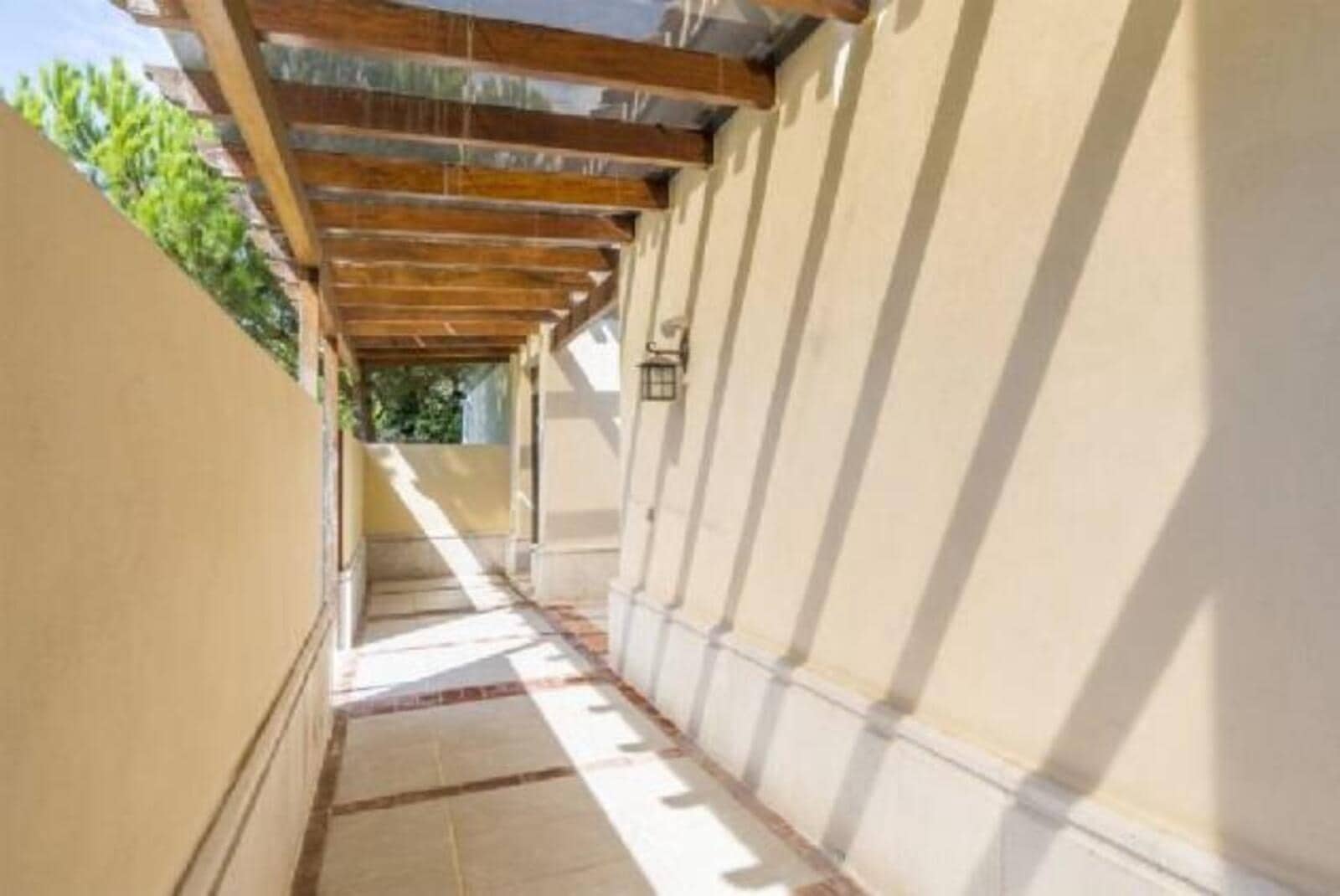 7 makuuhuone Huvila myytävänä paikassa Alcobendas mukana uima-altaan 
autotalli - 10 400 000 € (Ref: 9508914)