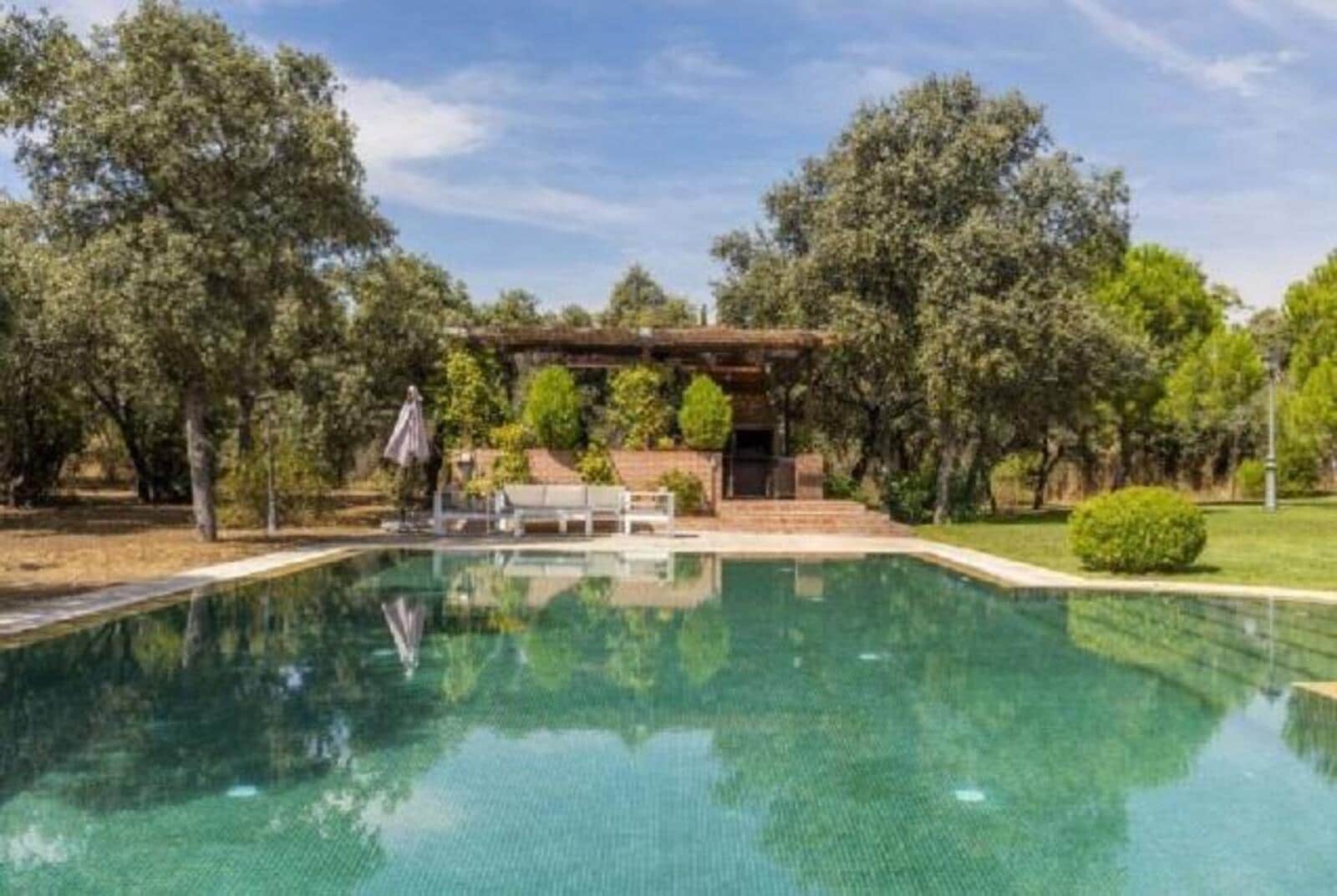 7 makuuhuone Huvila myytävänä paikassa Alcobendas mukana uima-altaan 
autotalli - 10 400 000 € (Ref: 9508914)