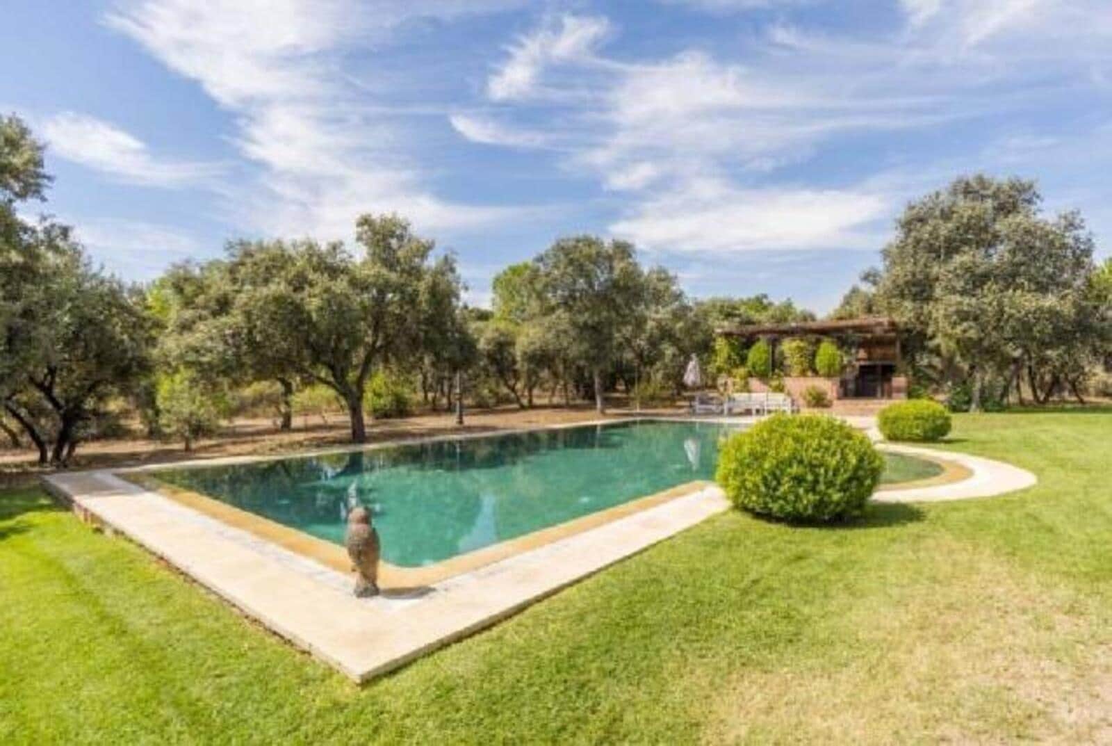 7 makuuhuone Huvila myytävänä paikassa Alcobendas mukana uima-altaan 
autotalli - 10 400 000 € (Ref: 9508914)