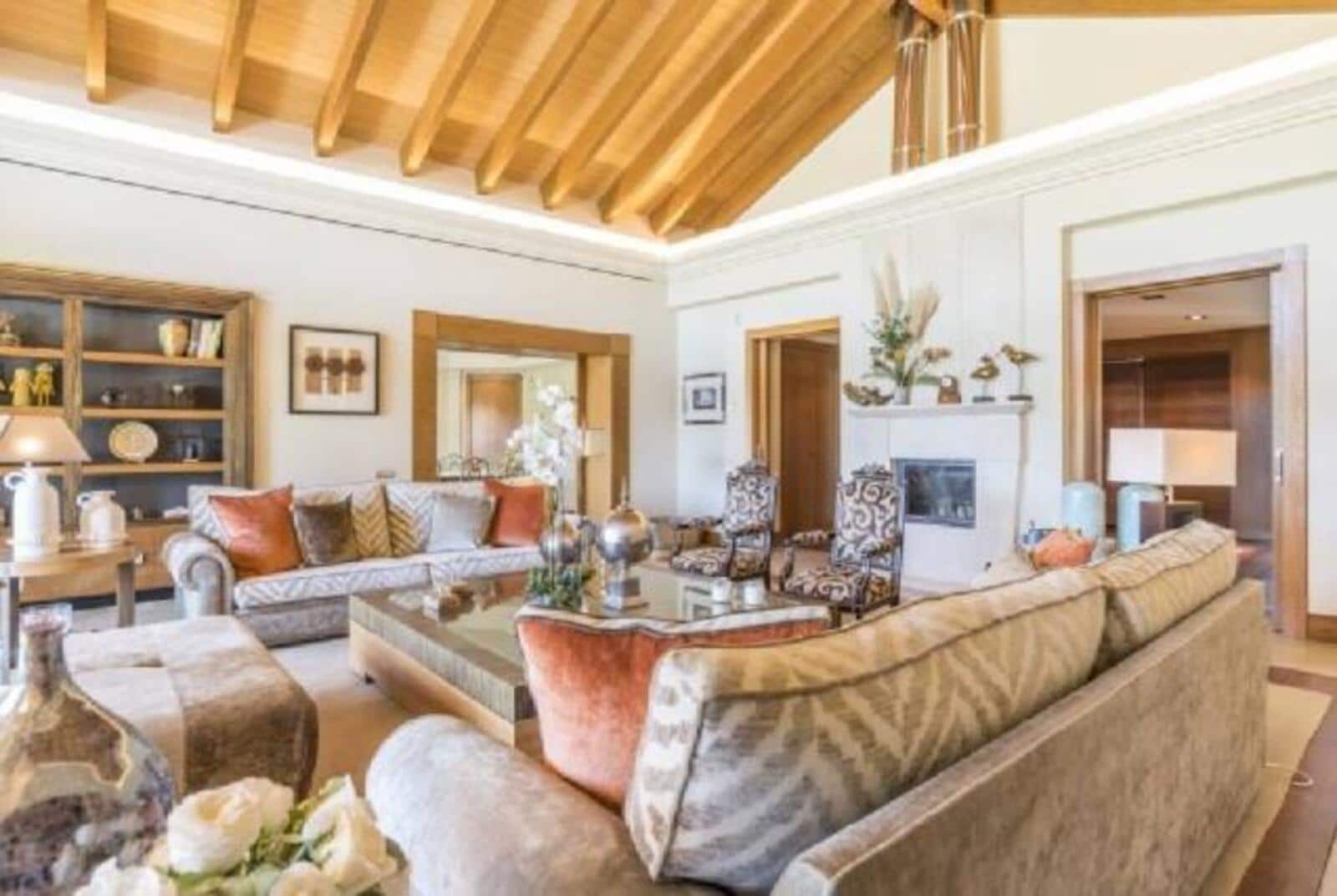 7 makuuhuone Huvila myytävänä paikassa Alcobendas mukana uima-altaan 
autotalli - 10 400 000 € (Ref: 9508914)