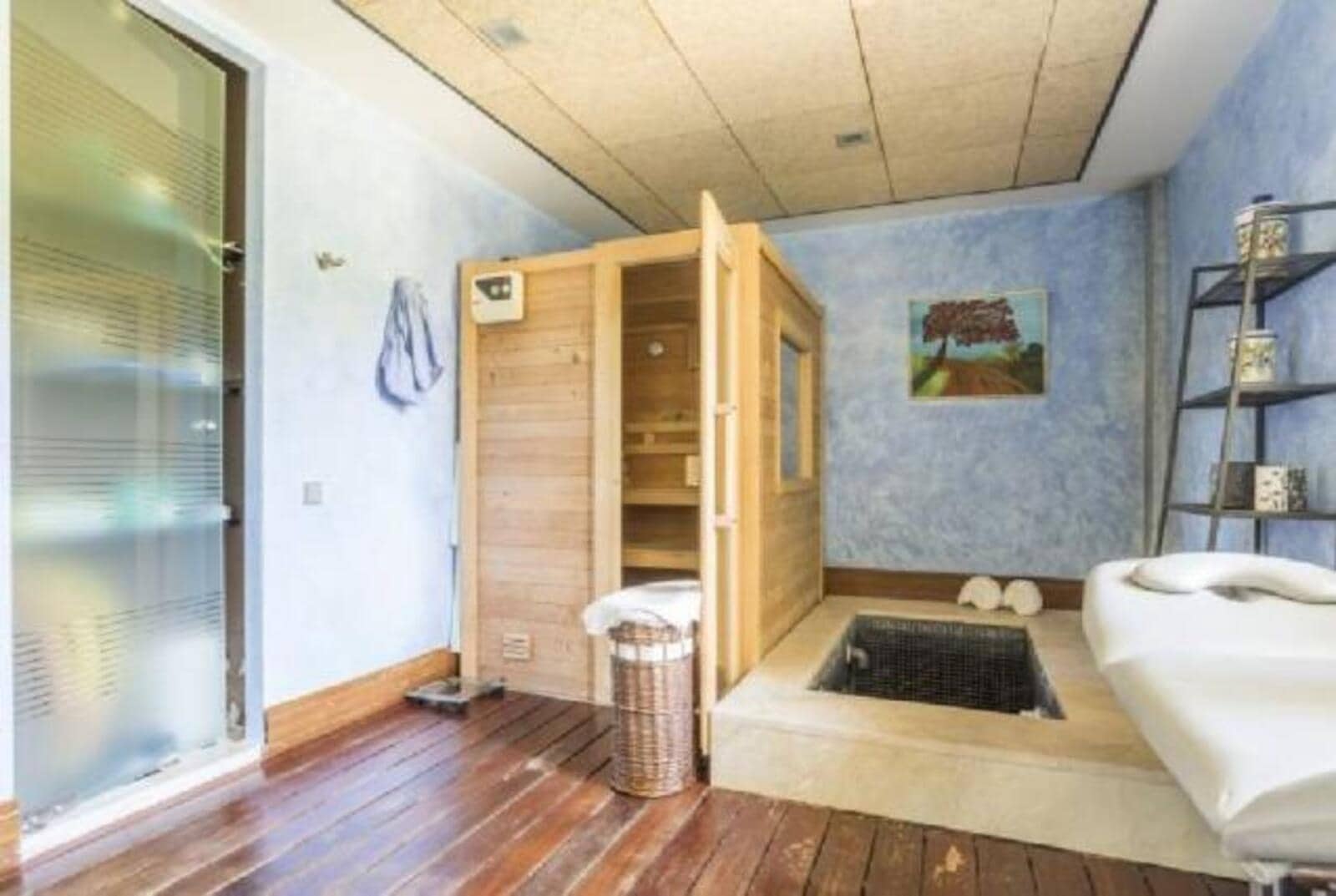 7 makuuhuone Huvila myytävänä paikassa Alcobendas mukana uima-altaan 
autotalli - 10 400 000 € (Ref: 9508914)