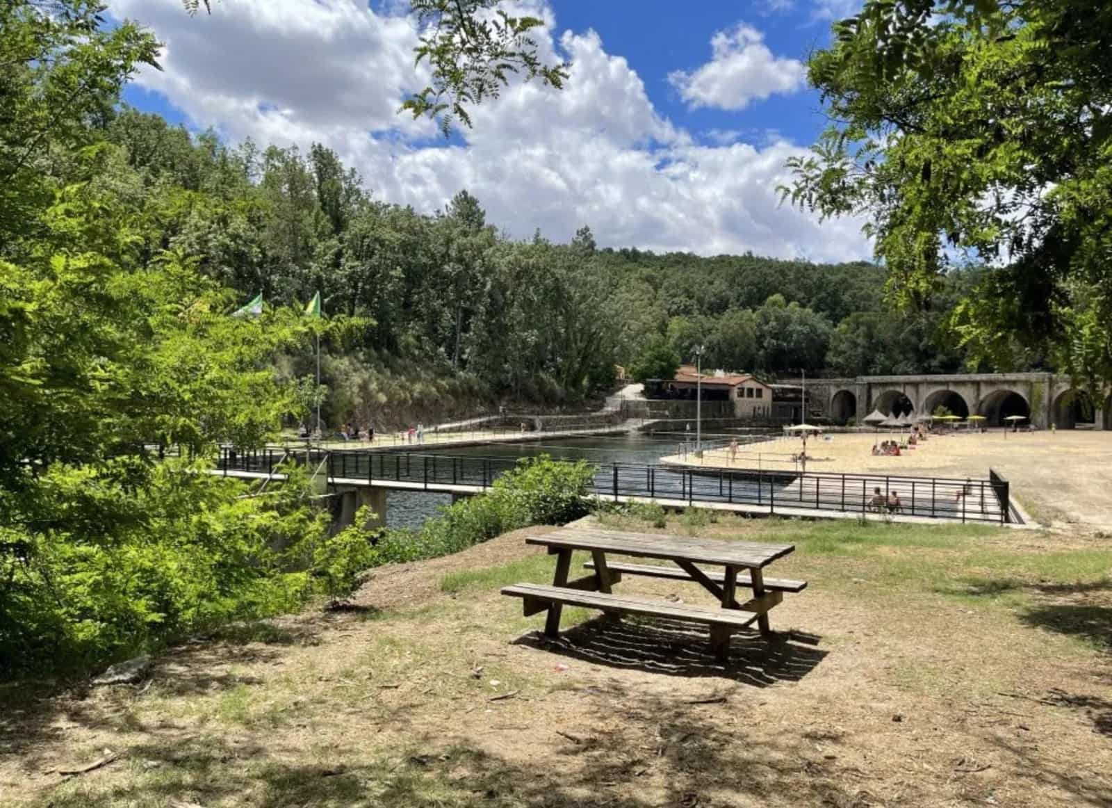 Casa de 2 habitaciones en Jaraíz de la Vera en venta - 35.000 € (Ref: 9533800)