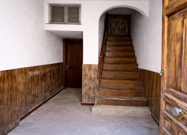 2 soveværelse Byhus til salg i Jaraíz de la Vera - € 35.000 (Ref: 9533800)