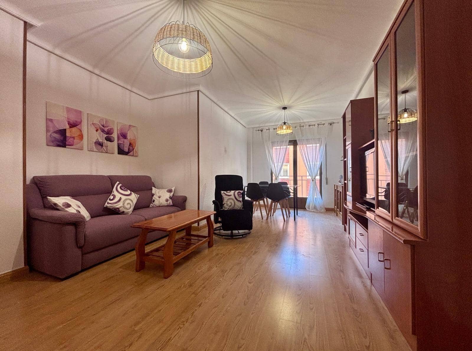 Appartement de 3 chambres à louer à Salamanque ville - 1 200 € (Ref: 9679895)