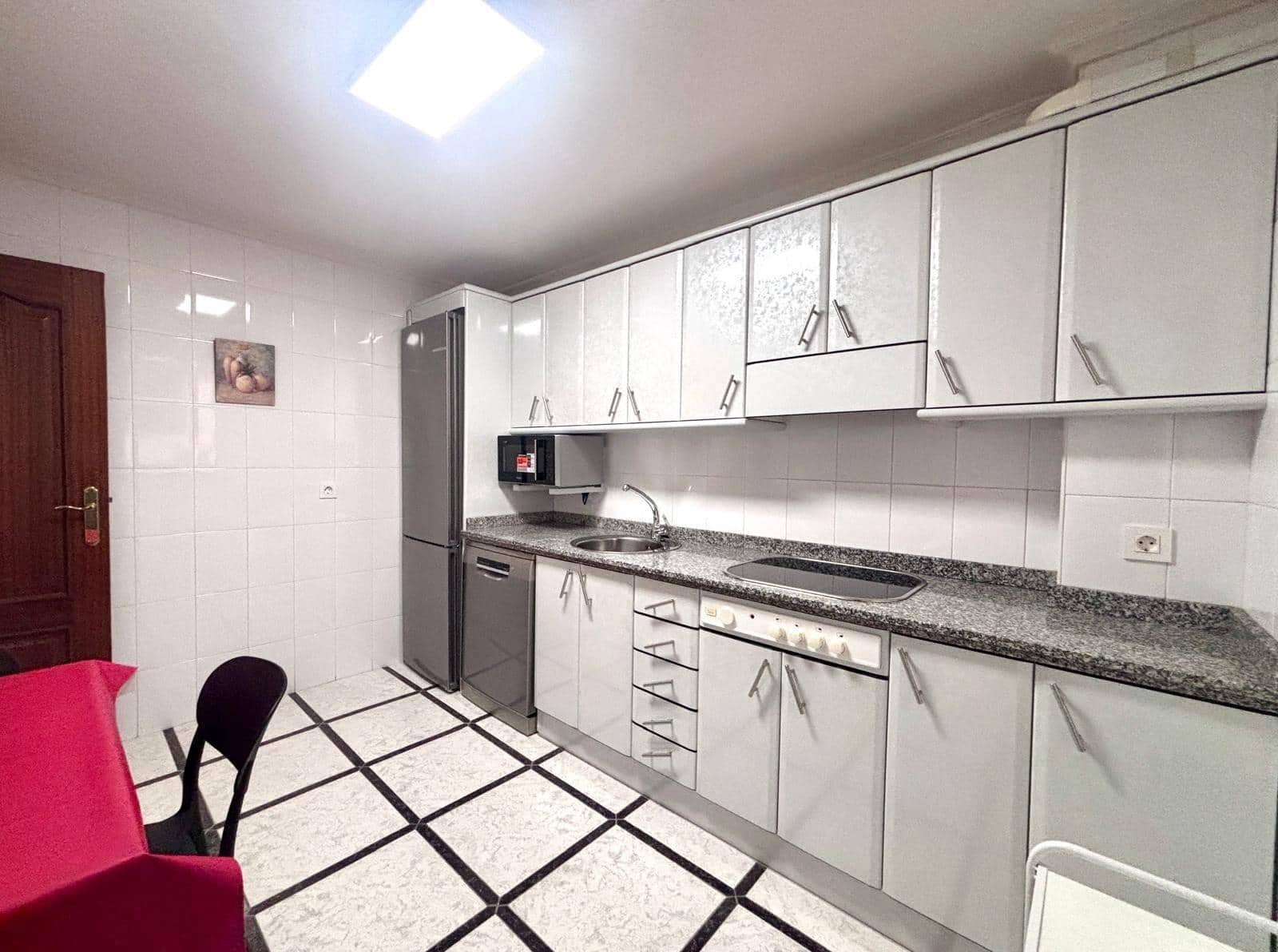 Appartement de 3 chambres à louer à Salamanque ville - 1 200 € (Ref: 9679895)