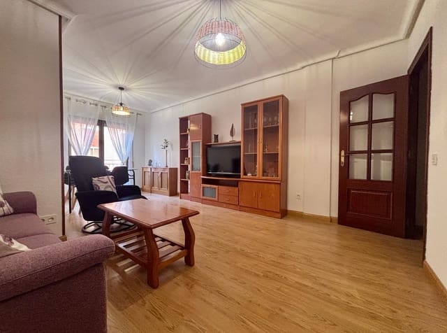 3 quarto Apartamento para arrendar em Salamanca cidade - 1 200 € (Ref: 9679895)