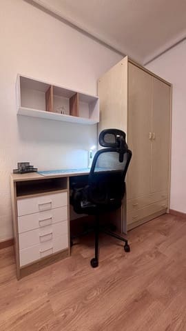Piso de 3 habitaciones en Salamanca ciudad en alquiler - 1.200 € (Ref: 9679895)