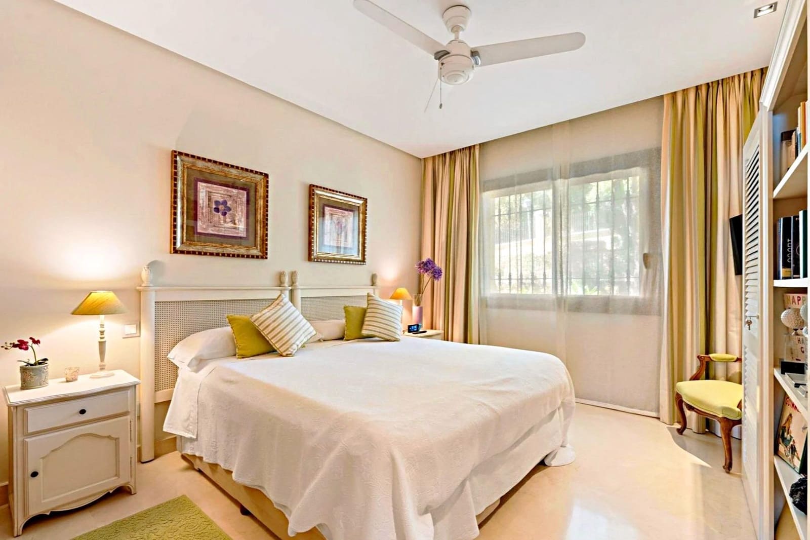 Piso de 2 habitaciones en La Quinta en venta con piscina - 1.300.000 € (Ref: 9690652)