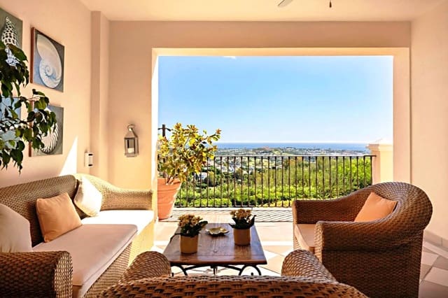 2 slaapkamer Flat te koop in La Quinta, Benahavís met zwembad - € 1.300.000 (Ref: 9690652)