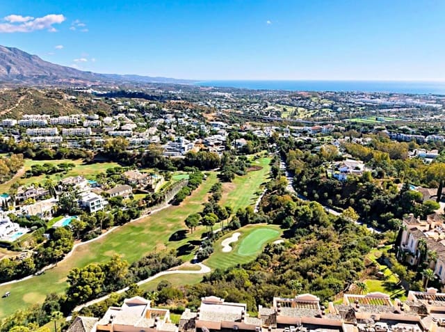 2 slaapkamer Flat te koop in La Quinta, Benahavís met zwembad - € 1.300.000 (Ref: 9690652)