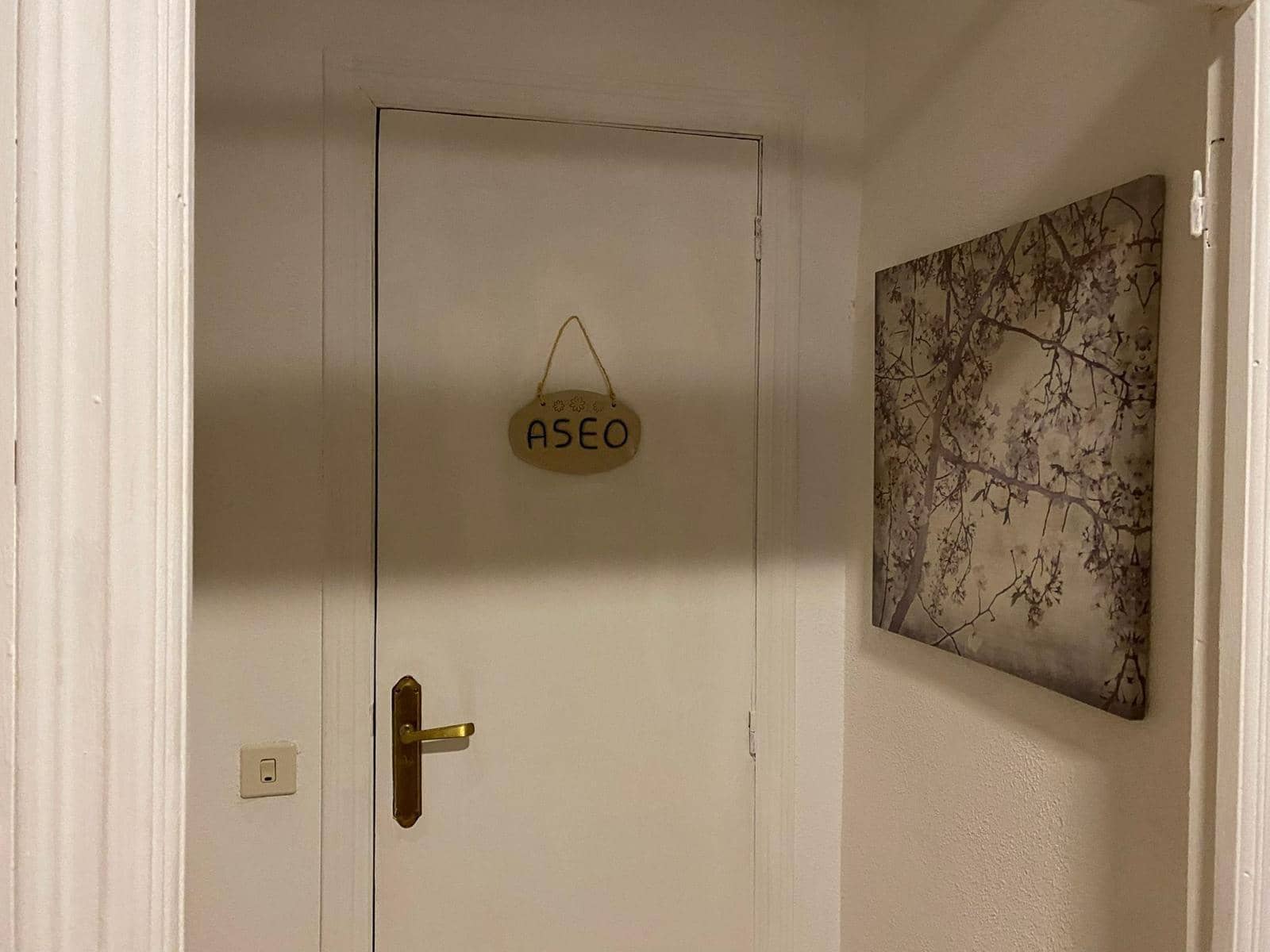 4 slaapkamer Appartement te huur in Salamanca stad - € 1.100 (Ref: 9719997)