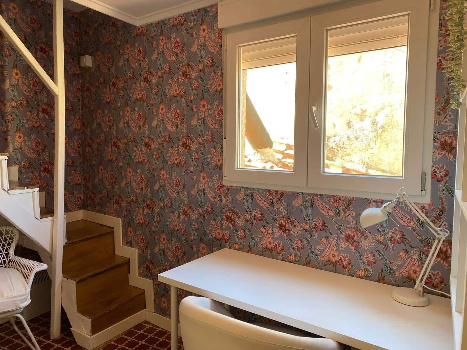 4 slaapkamer Appartement te huur in Salamanca stad - € 1.100 (Ref: 9719997)