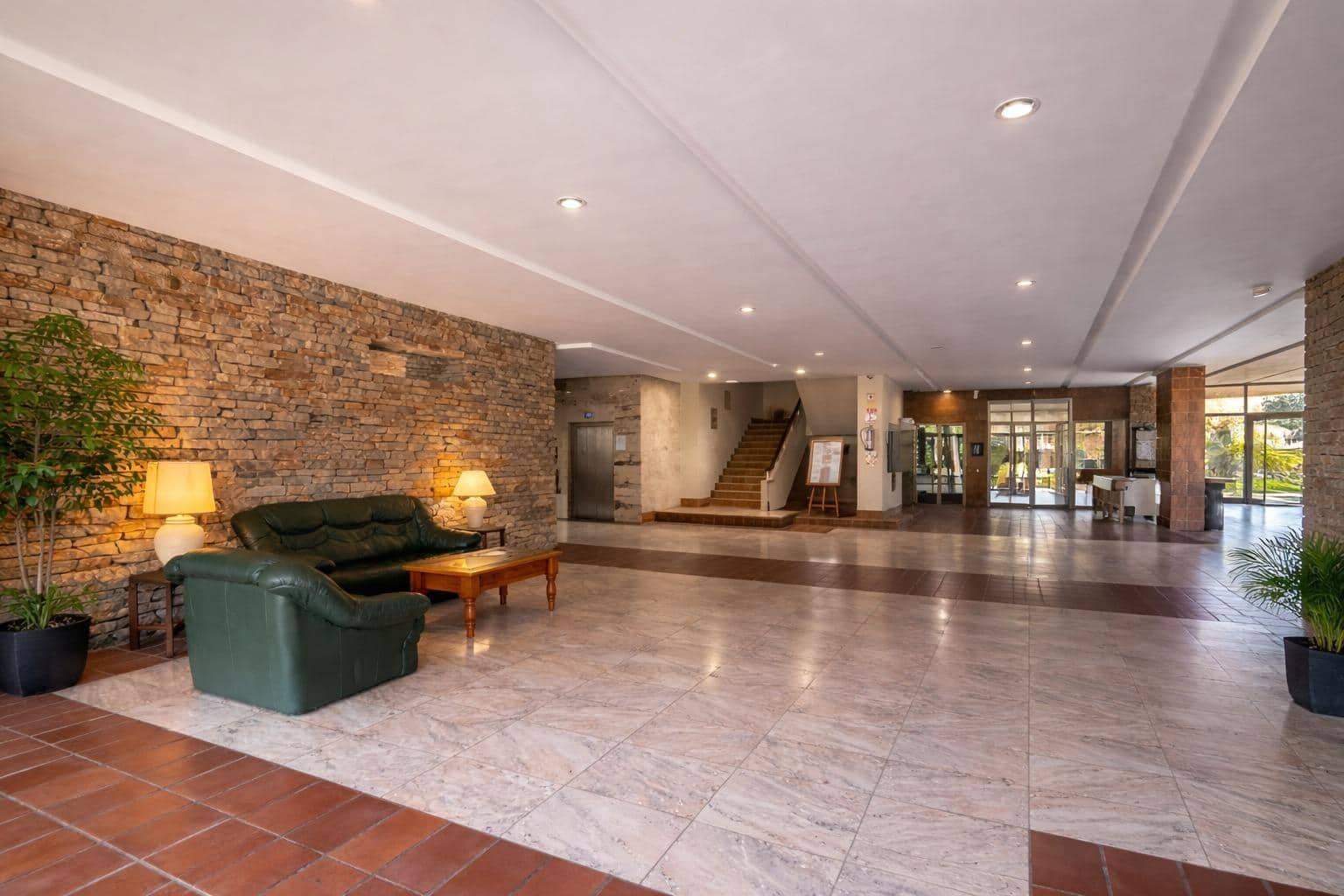 1 Zimmer Wohnung zu verkaufen in Torrequebrada mit Pool - 329.500 € (Ref: 9735616)