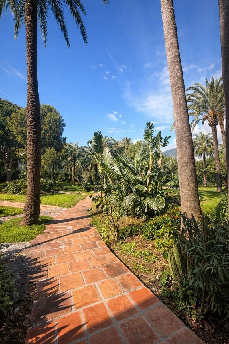 1 Zimmer Wohnung zu verkaufen in Torrequebrada mit Pool - 329.500 € (Ref: 9735616)