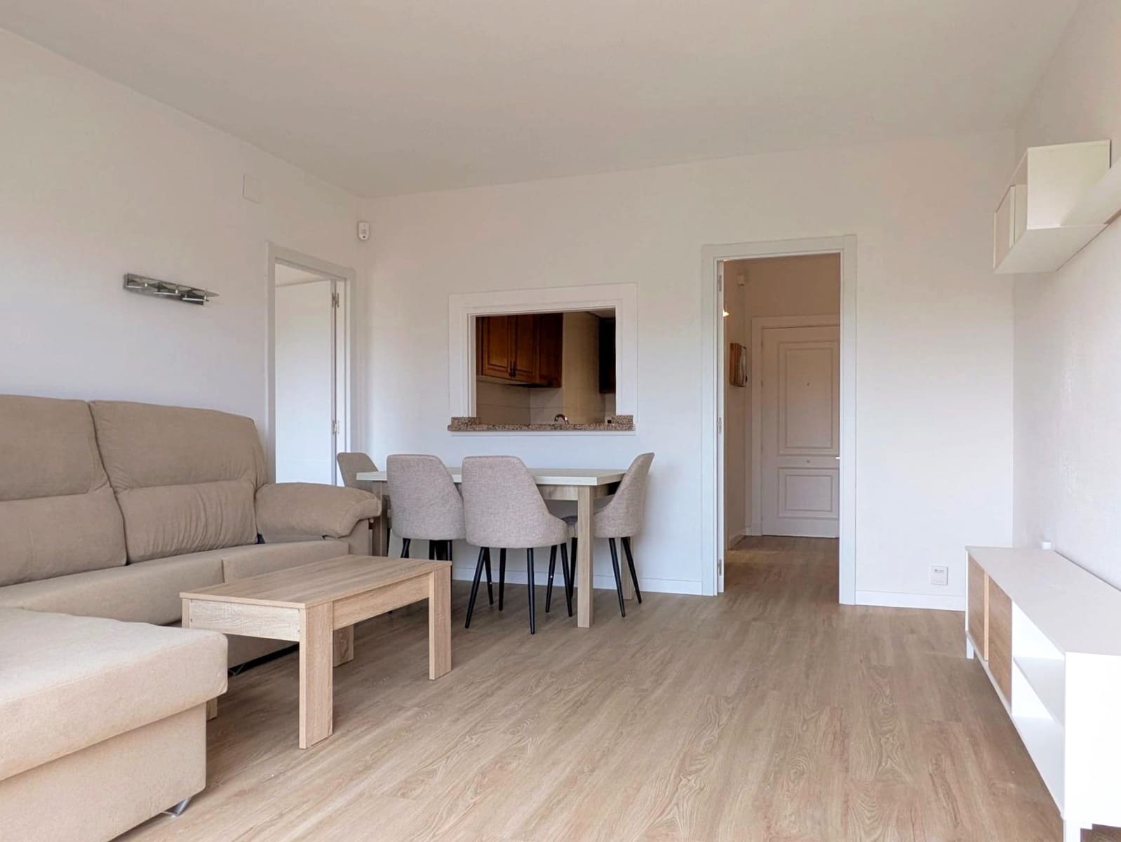 1 soverom Leilighet til salgs i Torrequebrada med svømmebasseng - € 299 000 (Ref: 9735616)
