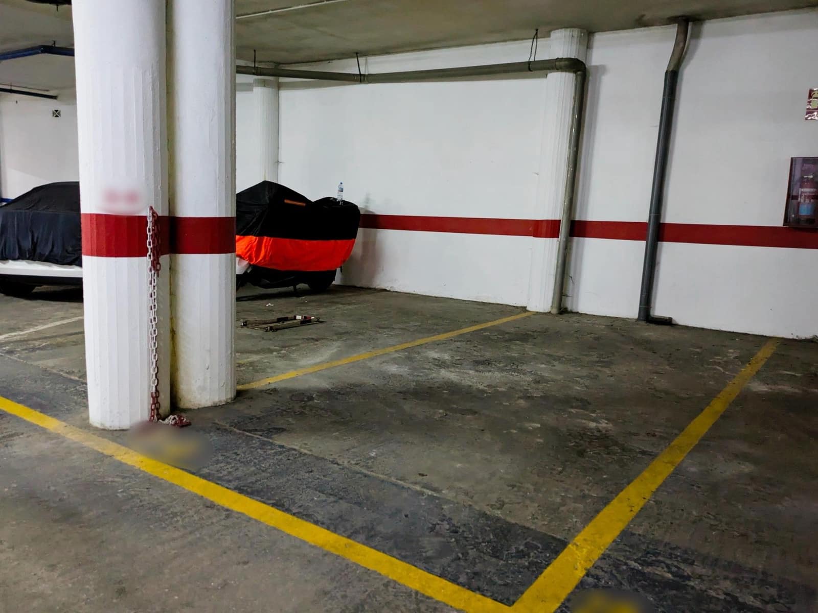 2 bedroom Flat for sale in Marbella with pool garage - € 665,000 (Ref: 9752065)