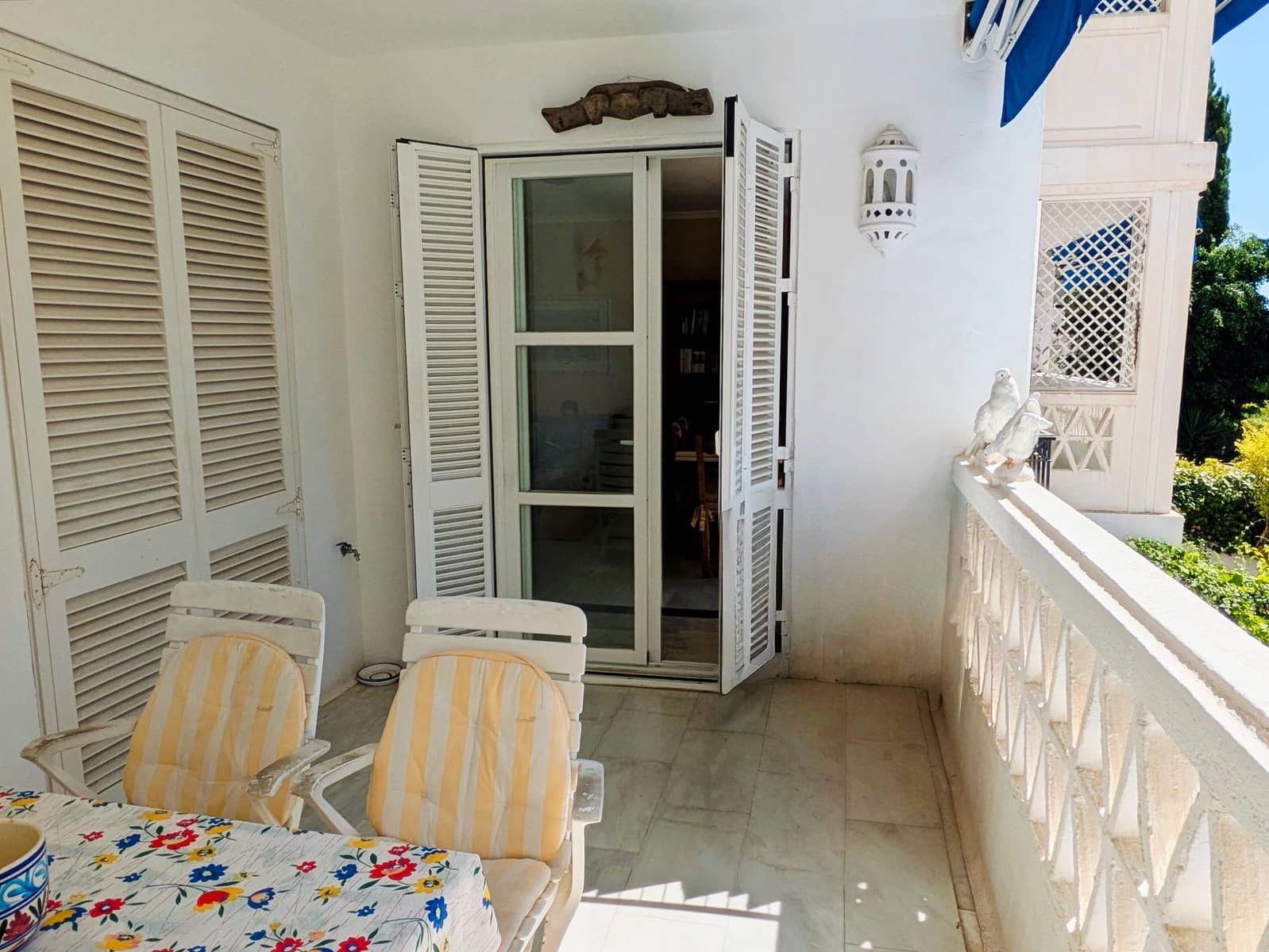 2 bedroom Flat for sale in Marbella with pool garage - € 665,000 (Ref: 9752065)