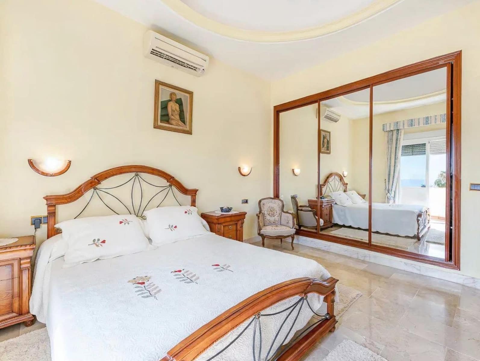 10 bedroom Villa for sale in Benalmadena with pool garage - € 2,195,000 (Ref: 9846268)