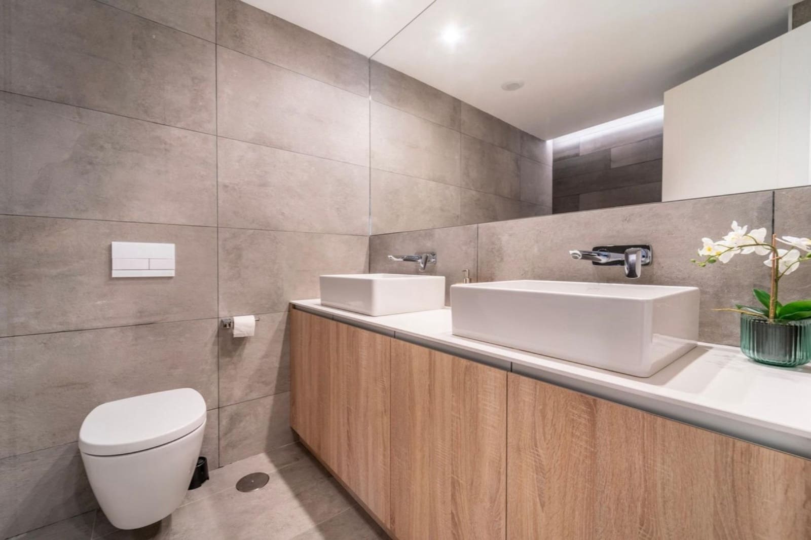 4 bedroom Villa for sale in Benalmadena with pool garage - € 1,599,000 (Ref: 9861897)