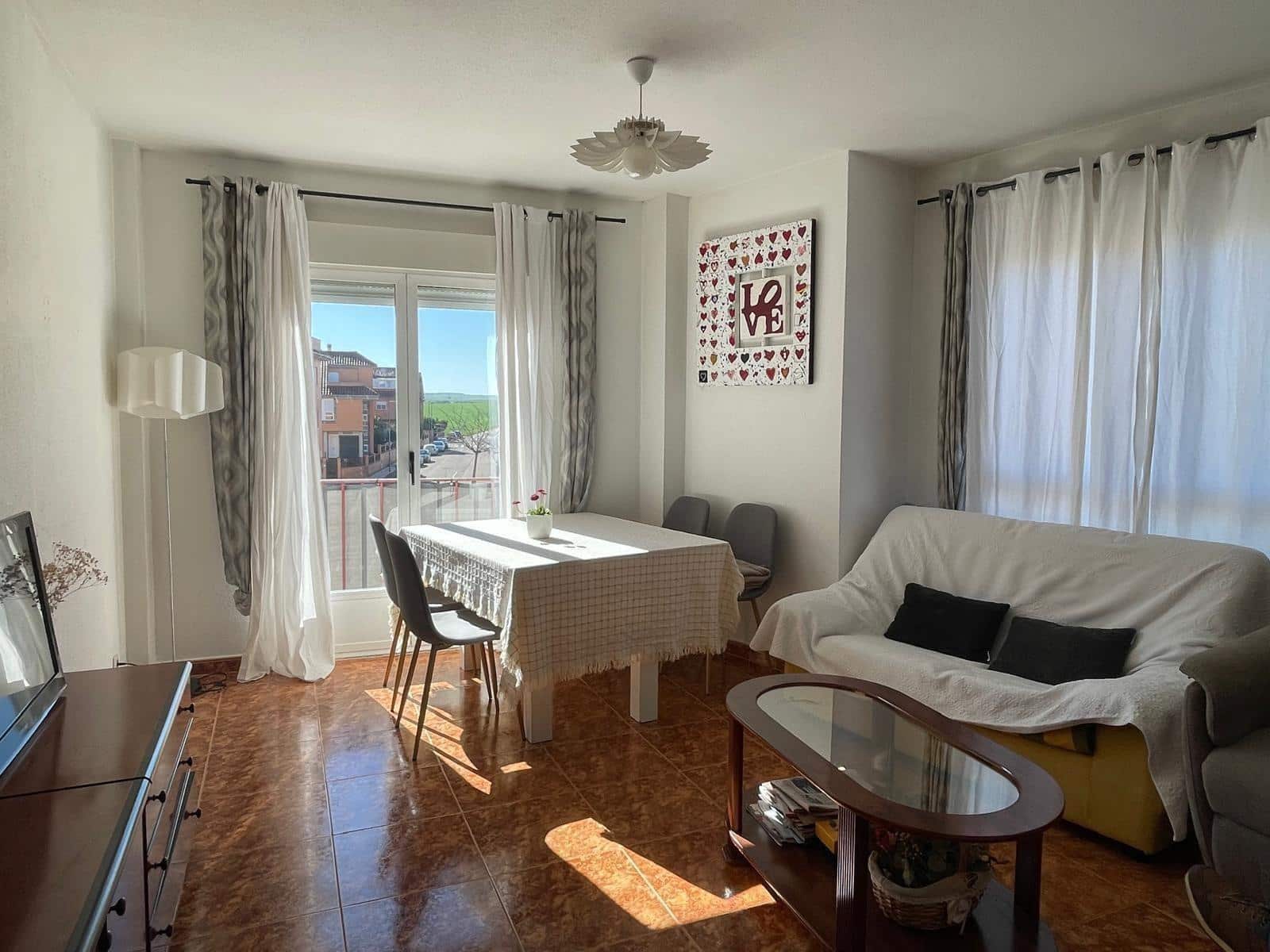 3 slaapkamer Flat te koop in Carbajosa de la Sagrada met garage - € 178.000 (Ref: 9952666)