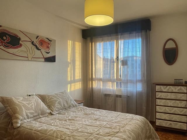 3 slaapkamer Flat te koop in Carbajosa de la Sagrada met garage - € 178.000 (Ref: 9952666)