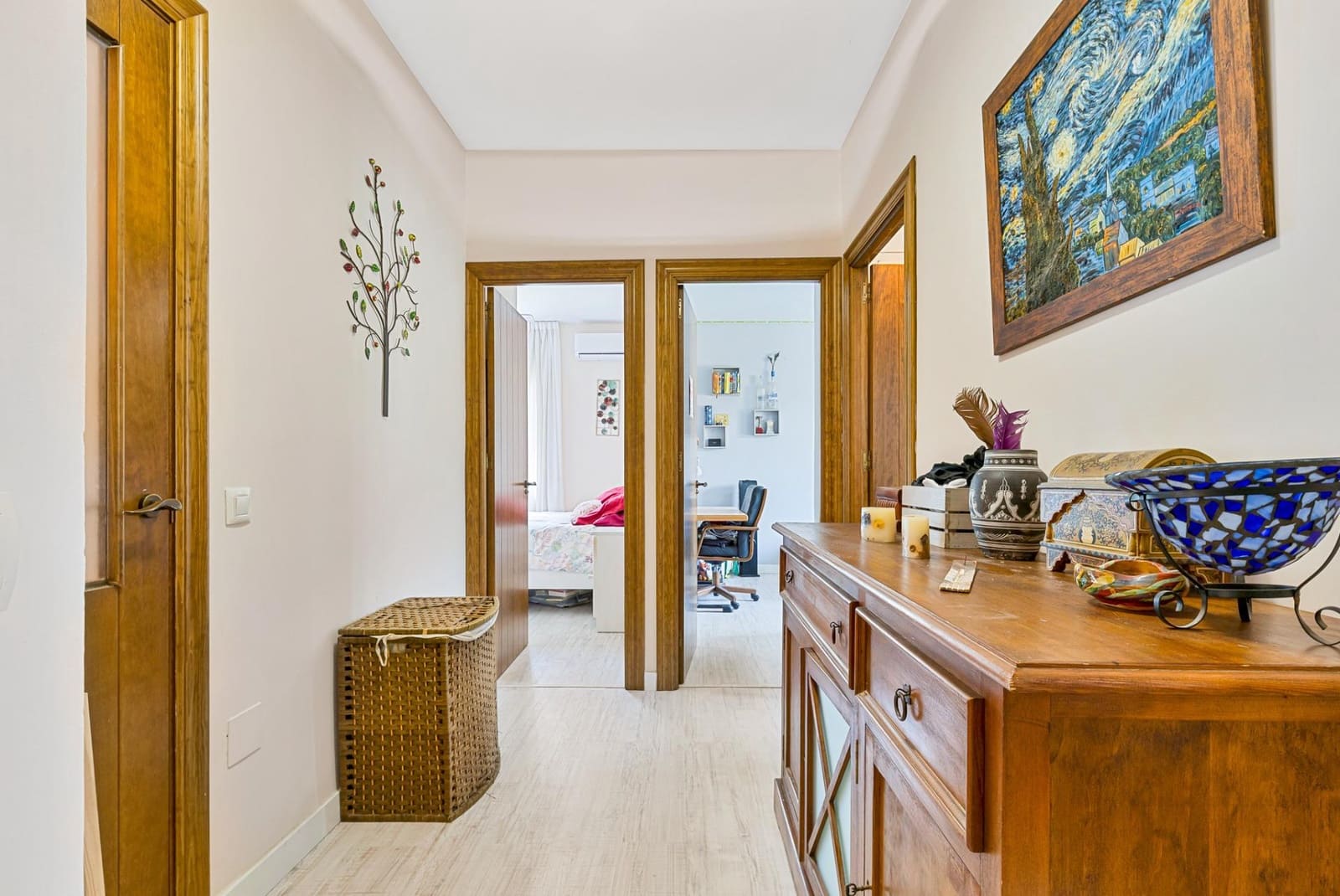 4 bedroom Flat for sale in Marbella with pool - € 580,000 (Ref: 9965321)