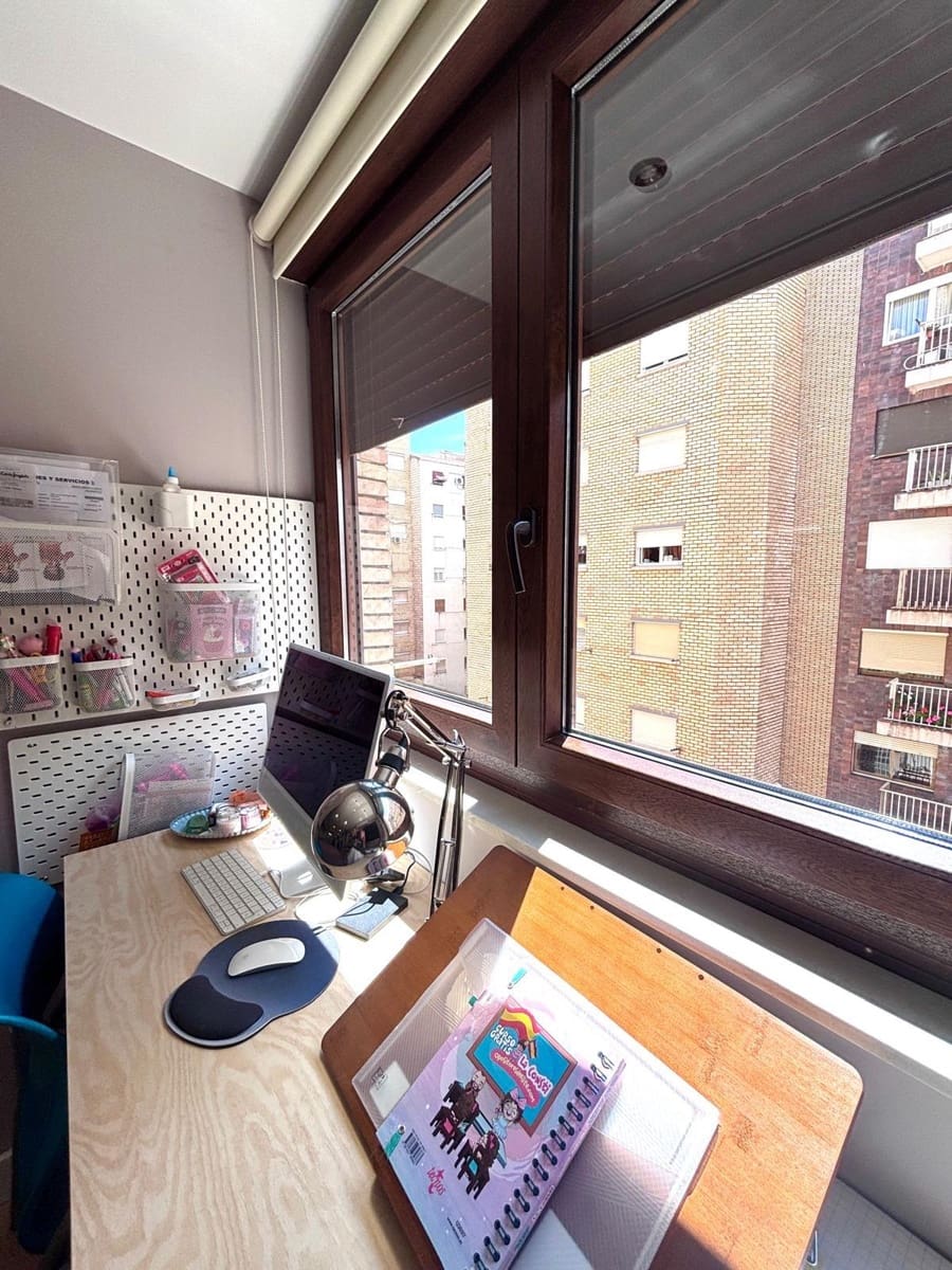 2 Zimmer Wohnung zu verkaufen in Salamanca Stadt - 258.000 € (Ref: 9970630)