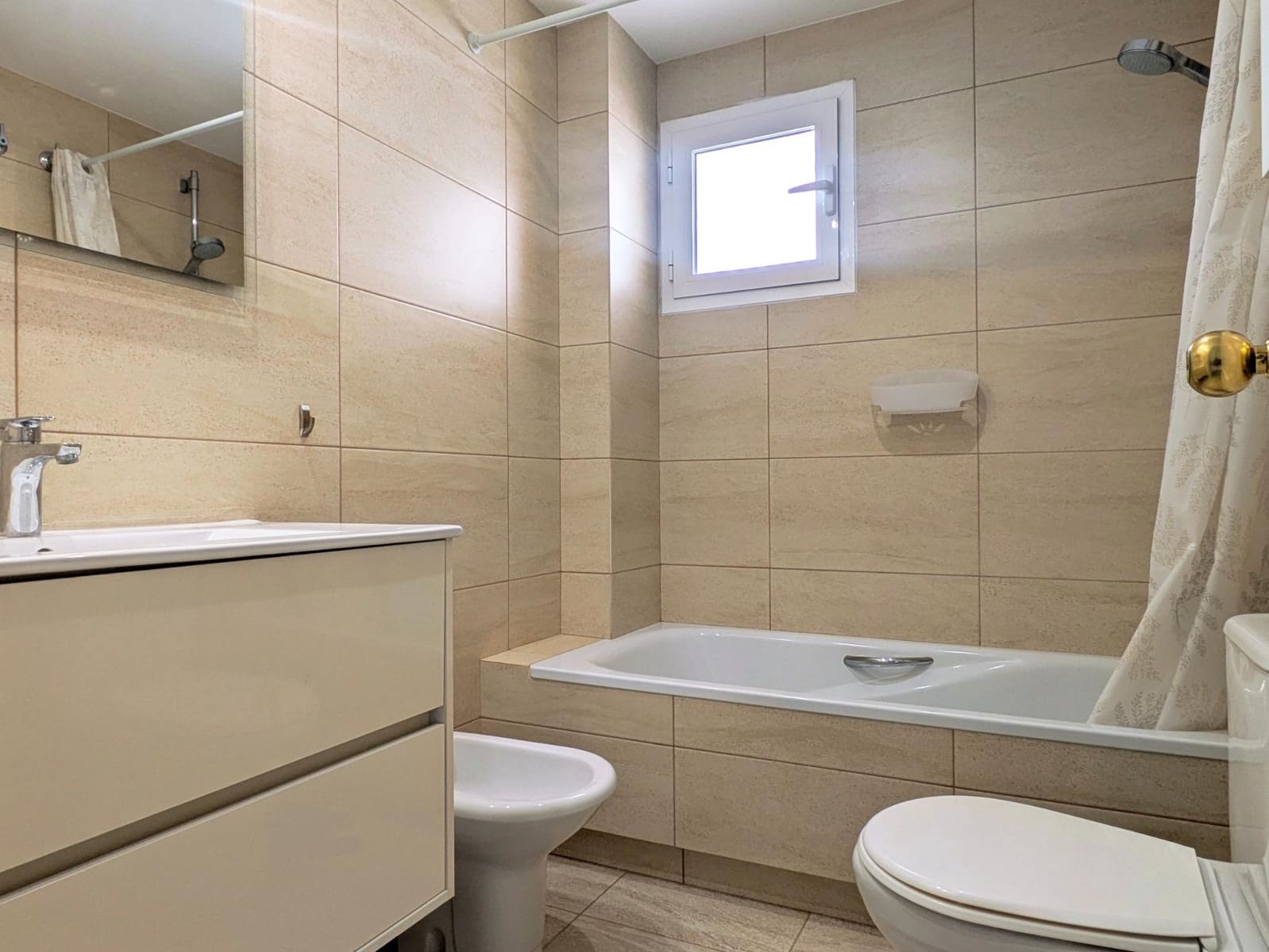 1 makuuhuone Asunto myytävänä paikassa Riviera del Sol mukana uima-altaan - 245 000 € (Ref: 9980474)