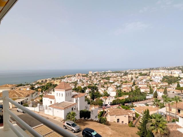 1 slaapkamer Flat te koop in Riviera del Sol, Mijas met zwembad - € 245.000 (Ref: 9980474)