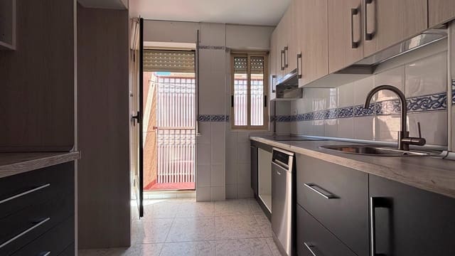 2 Zimmer Wohnung zu verkaufen in Santa Marta de Tormes - 140.000 € (Ref: 9983043)