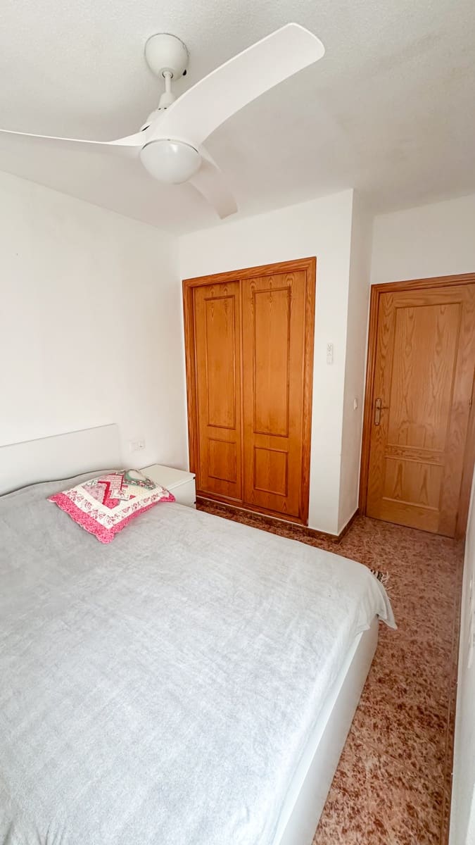 2 bedroom Apartment for rent in Gran Alacant with pool garage - € 1,050 (Ref: 9436277)