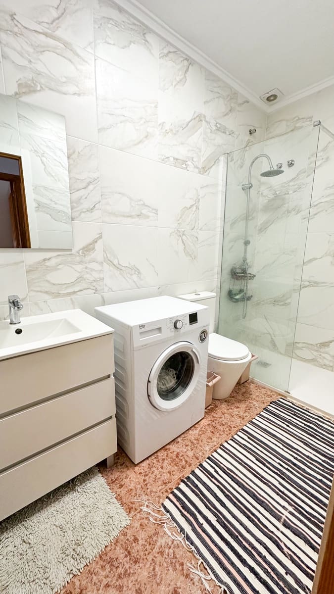 2 bedroom Apartment for rent in Gran Alacant with pool garage - € 1,050 (Ref: 9436277)