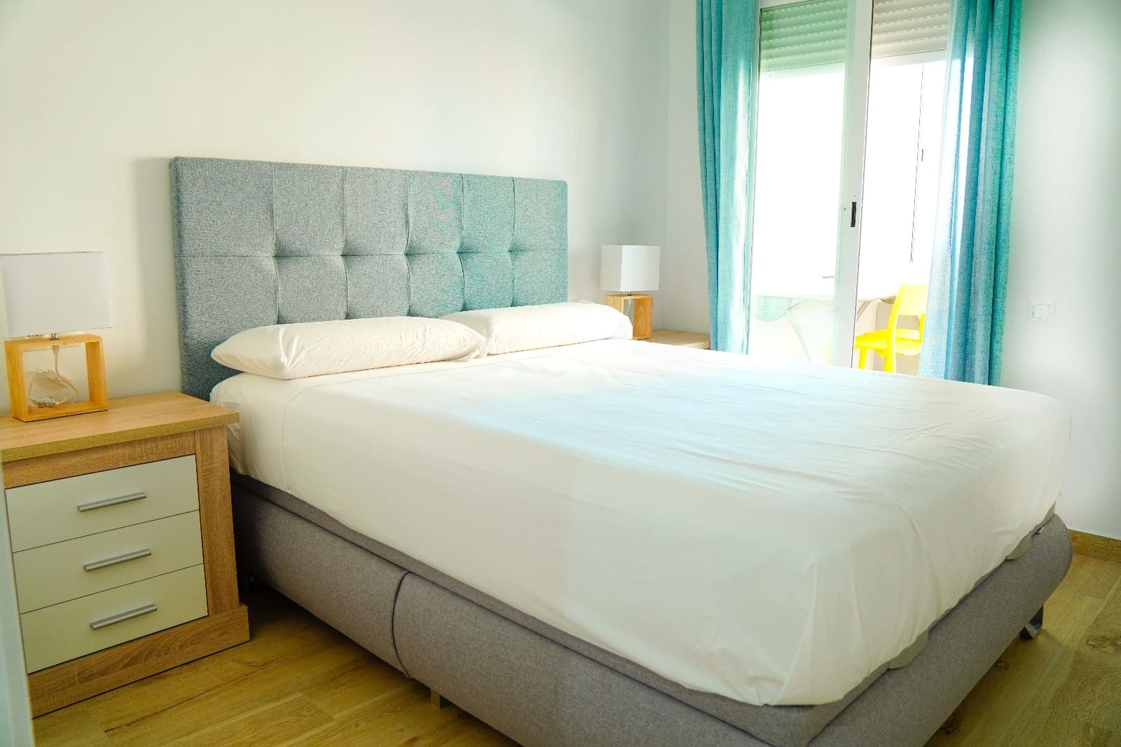 3 bedroom Apartment for rent in Benidorm with pool garage - € 1,800 (Ref: 9436428)