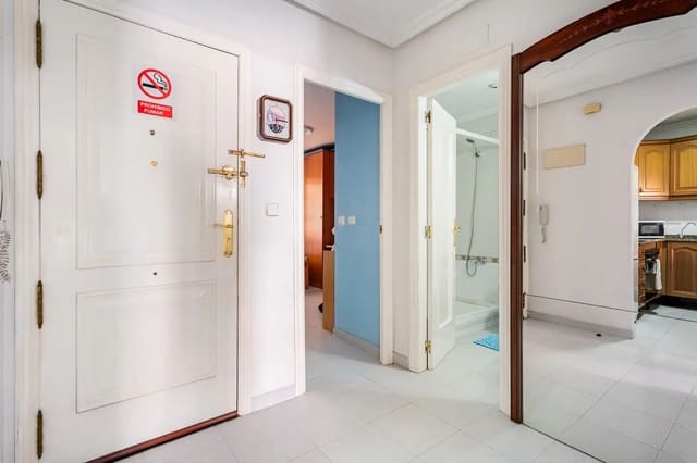 Appartement de 2 chambres à louer à Santa Pola - 900 € (Ref: 9436484)