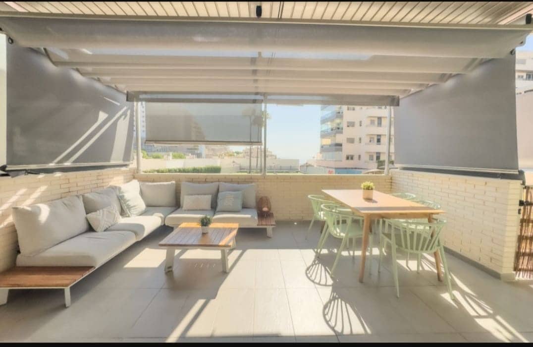 2 bedroom Apartment for rent in Arenales del Sol with pool garage - € 900 (Ref: 9440292)