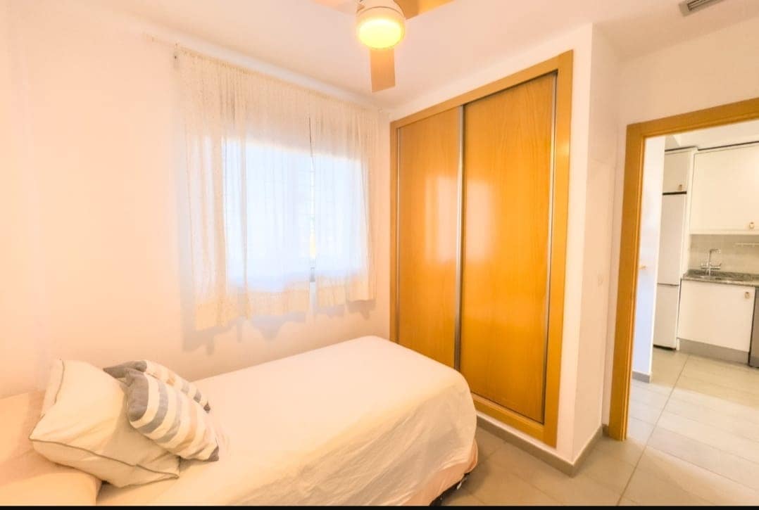 2 bedroom Apartment for rent in Arenales del Sol with pool garage - € 900 (Ref: 9440292)