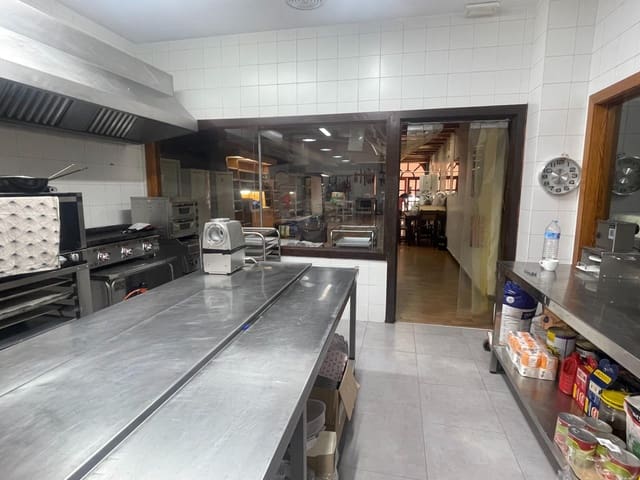 Bedrift til salgs i Torrevieja - € 290 000 (Ref: 10011600)